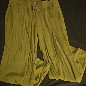 Green Wide Leg Linen Pants with Relaxed Fit